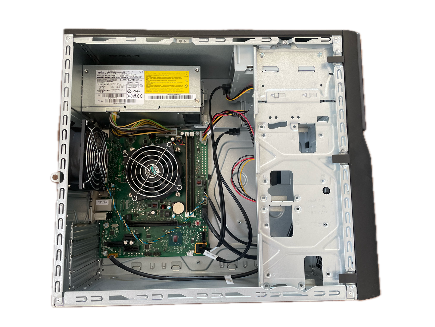 Fujitsu Esprimo P556 E90+ | Office PC | i5-6500 | 8 - 32 GB RAM | 0 - 240 GB SSD